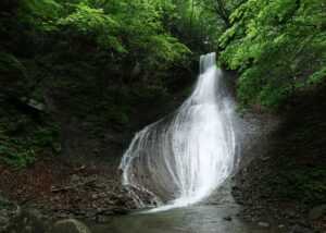 倉渕村の溶岩滝