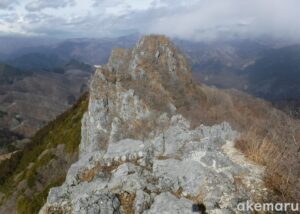 二子山の岩稜帯ルート