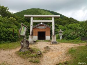 三国峠三国山・御阪三社神社